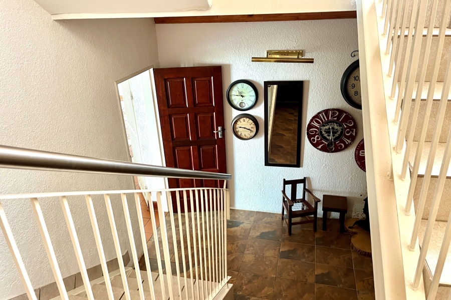 3 Bedroom Property for Sale in Kosmos North West